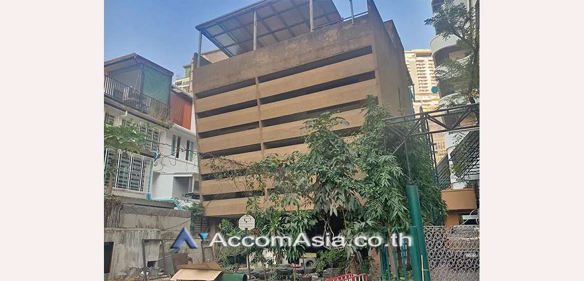  1  House for rent and sale in Sukhumvit ,Bangkok BTS Phrom Phong AA12177