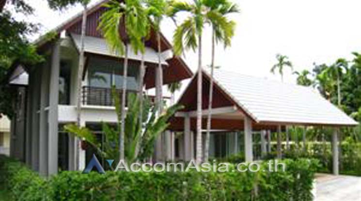  2  3 br House For Rent in Sukhumvit ,Bangkok  at Baan Mai Lom Ruen AA12184