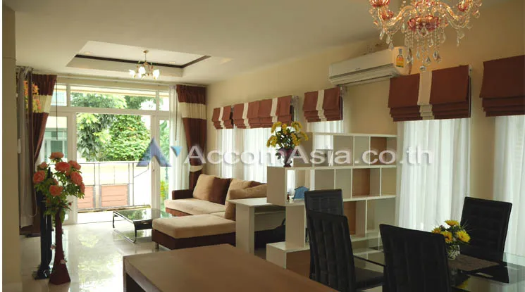 unit 3 Bedrooms  House For Rent in ,   (AA12247)