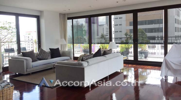  2  4 br Apartment For Rent in Silom ,Bangkok BTS Surasak at A Unique design and Terrace AA12248