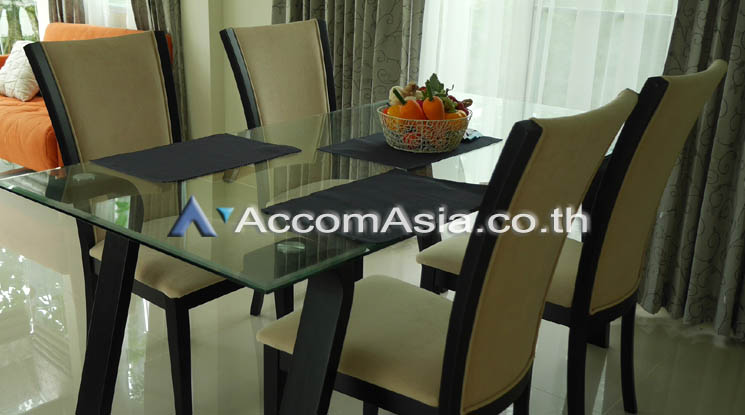 6  3 br House For Rent in  ,Chon Buri  at Family house for rent near J park AA12265