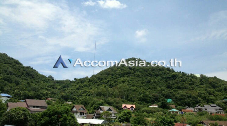 8  1 br Condominium For Sale in  ,Chon Buri  at SRIRACHA CONDO AA12266