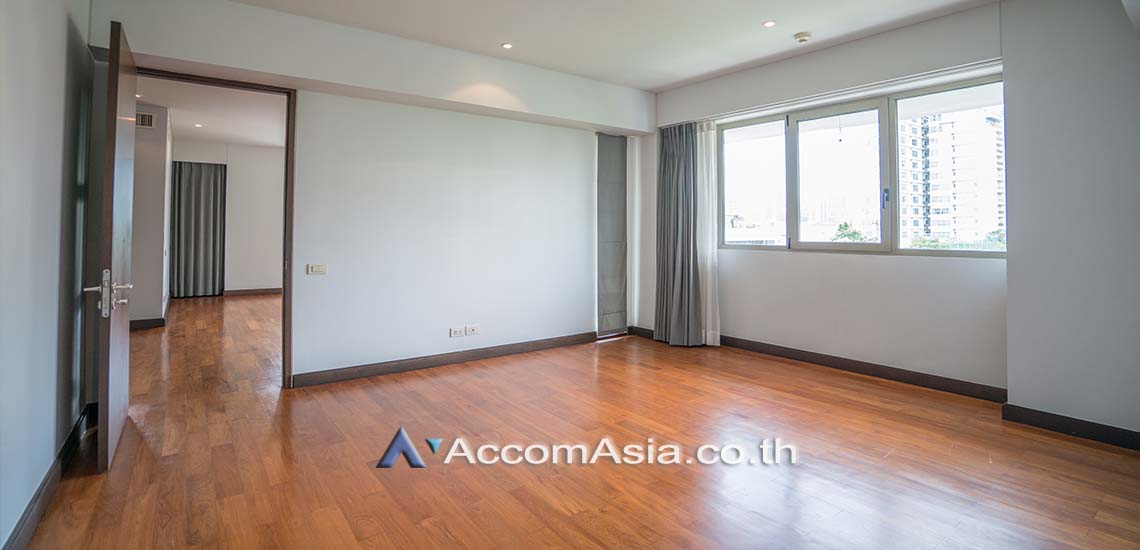 6  3 br Apartment For Rent in Ploenchit ,Bangkok MRT Lumphini - BTS Ploenchit at Modern Retro - 2 Units / floor AA12271