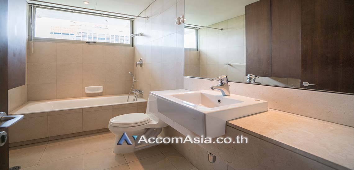 9  3 br Apartment For Rent in Ploenchit ,Bangkok MRT Lumphini - BTS Ploenchit at Modern Retro - 2 Units / floor AA12271