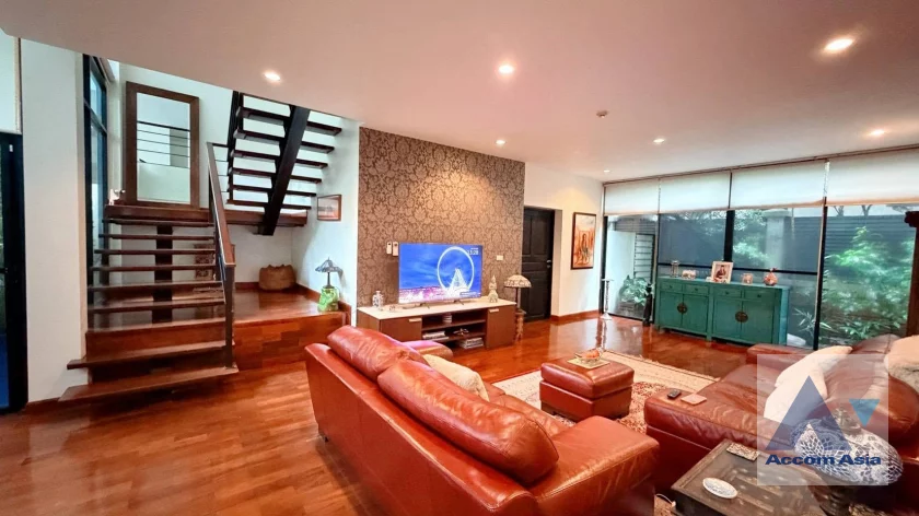  1  3 br Apartment for rent and sale in Sukhumvit ,Bangkok BTS Phrom Phong at Glorious outdoor area AA12336