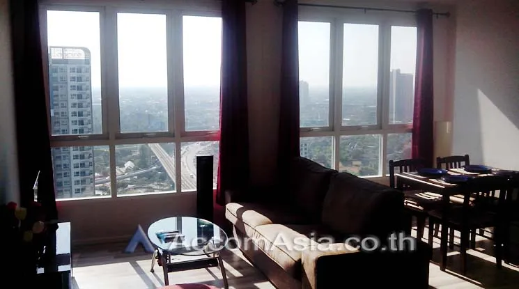 unit 2 Bedrooms  Condominium For Rent in Petchkasem, Bangkok  near BTS Wuthakat (AA12365)