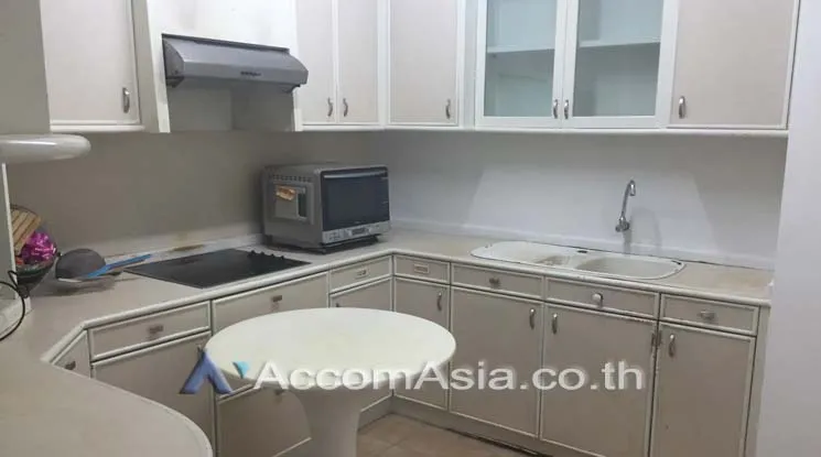 unit 3 Bedrooms  Condominium For Rent in Sukhumvit, Bangkok  near BTS Thong Lo (AA12378)