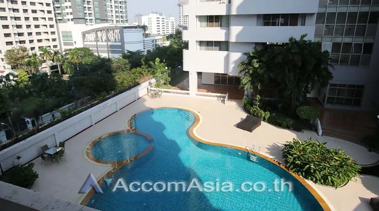 unitPet friendly |  3 Bedrooms  Condominium For Rent in Sukhumvit, Bangkok  near BTS Phrom Phong (AA12384)