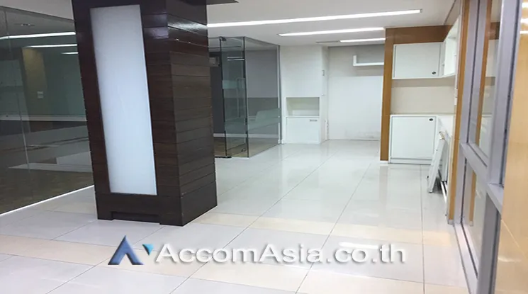 unit Office space For Sale in Silom, Bangkok  near MRT Silom - BTS Sala Daeng (AA12403)