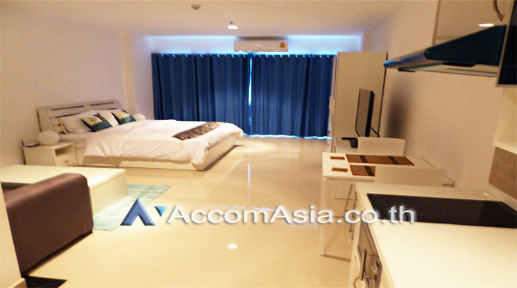  2  Studio Condominium For Sale in Sukhumvit ,Chon Buri  at View Talay 7 AA12435