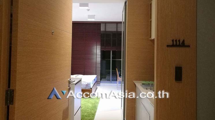 6  1 br Condominium For Sale in Sukhumvit ,Bangkok BTS Ekkamai at The Lofts Ekkamai  AA12462