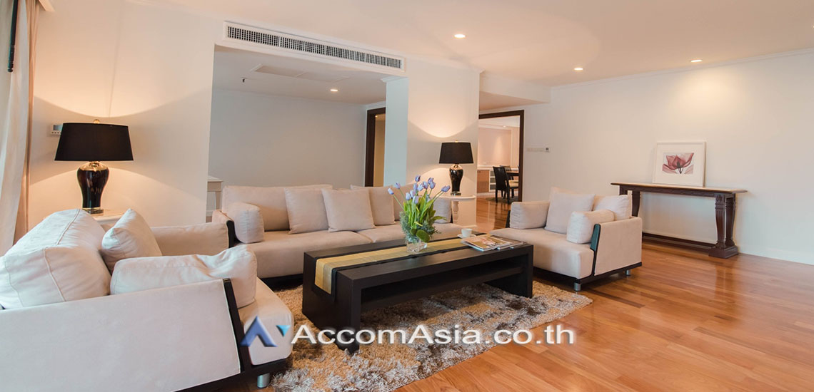  1  3 br Apartment For Rent in Sukhumvit ,Bangkok MRT Sukhumvit - BTS Asok at Warm Family Atmosphere AA12475