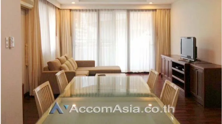 unit 2 Bedrooms  Apartment For Rent in Ploenchit, Bangkok  near BTS Ratchadamri (AA12502)