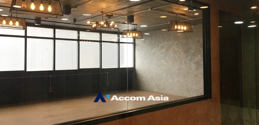  1  Office Space for rent and sale in Phaholyothin ,Bangkok ARL Phayathai - BTS Phaya Thai at Phayathai Plaza AA12552