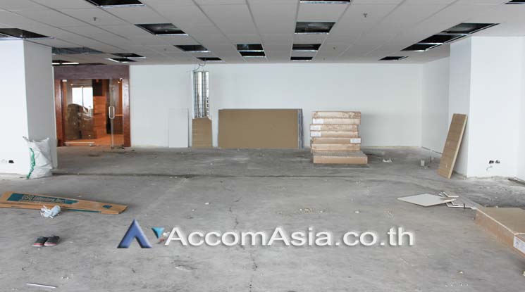  2  Office Space For Rent in Ratchadaphisek ,Bangkok MRT Phetchaburi at Italthai tower AA12591