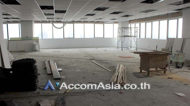  1  Office Space For Rent in Ratchadaphisek ,Bangkok MRT Phetchaburi at Italthai tower AA12591