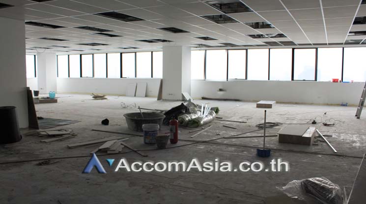 5  Office Space For Rent in Ratchadaphisek ,Bangkok MRT Phetchaburi at Italthai tower AA12591