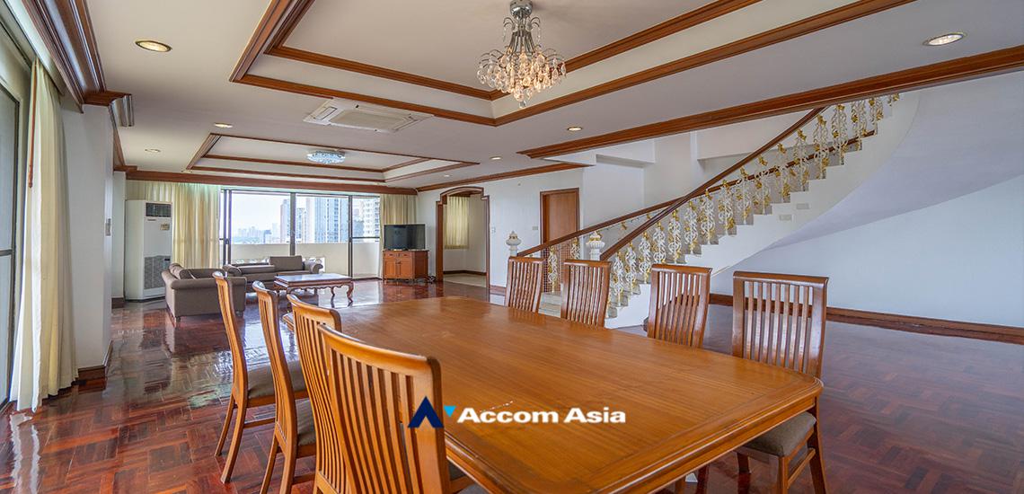 8  4 br Apartment For Rent in Sukhumvit ,Bangkok BTS Phrom Phong at Pet friendly - High rise Apartment in Phrom Phong AA12625