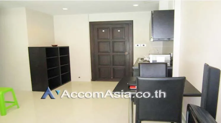 unit 1 Bedroom  Condominium For Sale in Sukhumvit, Bangkok  (AA12646)