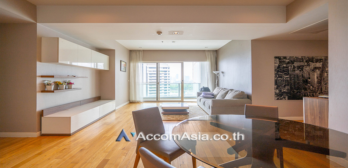 unit 3 Bedrooms  Condominium For Rent & Sale in Sukhumvit, Bangkok  near MRT Sukhumvit - BTS Asok (AA12649)
