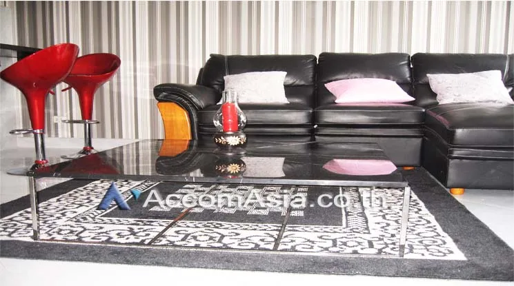 unit 2 Bedrooms  Condominium For Sale in Sukhumvit, Bangkok  (AA12654)