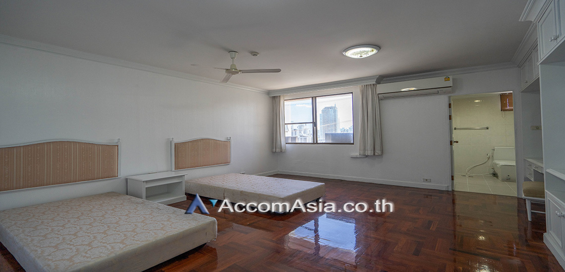 8  3 br Apartment For Rent in Sukhumvit ,Bangkok BTS Phrom Phong at Pet friendly - High rise Apartment in Phrom Phong AA12661