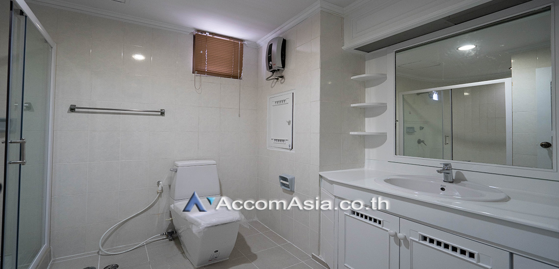 11  3 br Apartment For Rent in Sukhumvit ,Bangkok BTS Phrom Phong at Pet friendly - High rise Apartment in Phrom Phong AA12661