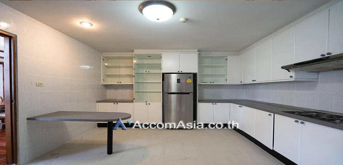 5  3 br Apartment for rent and sale in Sukhumvit ,Bangkok BTS Phrom Phong at Pet friendly - High rise Apartment in Phrom Phong AA12661
