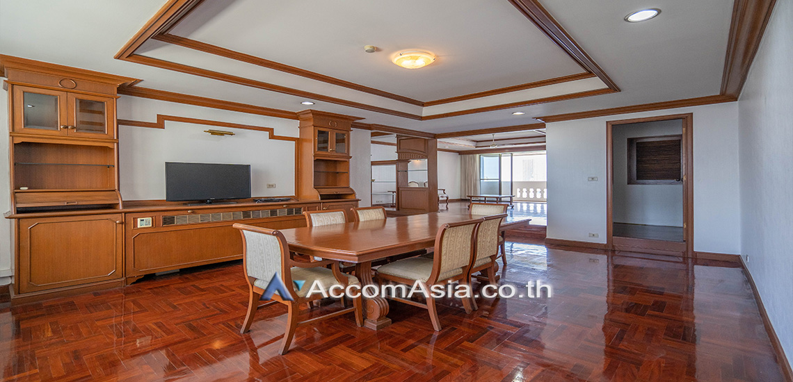  1  3 br Apartment For Rent in Sukhumvit ,Bangkok BTS Phrom Phong at Pet friendly - High rise Apartment in Phrom Phong AA12661