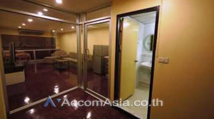 4  2 br Condominium For Rent in Silom ,Bangkok BTS Chong Nonsi at ITF Silom Palace AA12683