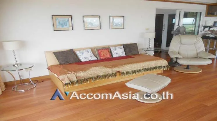 unit 2 Bedrooms  Condominium For Sale in Pattaya, Chonburi  (AA12692)