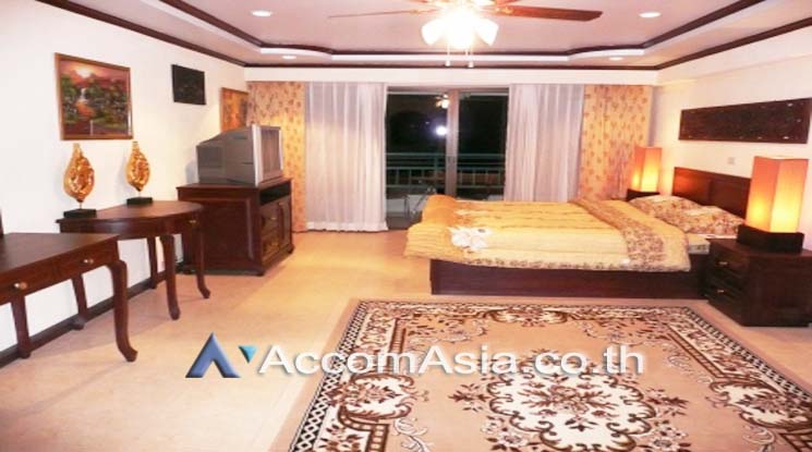 6  2 br Condominium For Sale in Pattaya ,Chon Buri  at SPECIAL CORNER UNIT - TOP FLOOR - SEA VIEWS AA12698