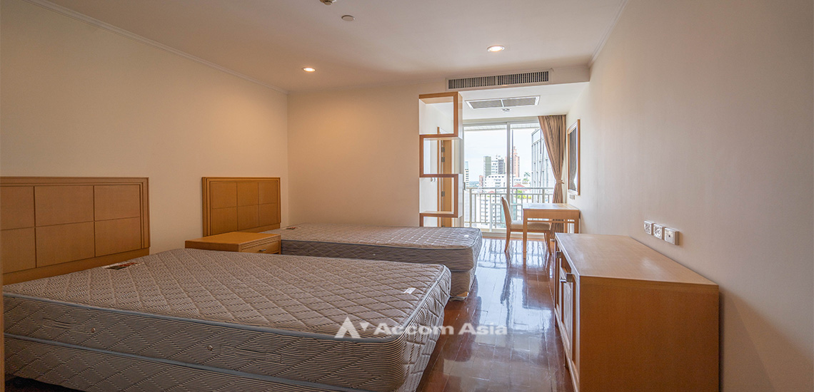 9  3 br Apartment For Rent in Sukhumvit ,Bangkok BTS Phrom Phong at Apartment with Top Facilities, Close to Emshere AA12700