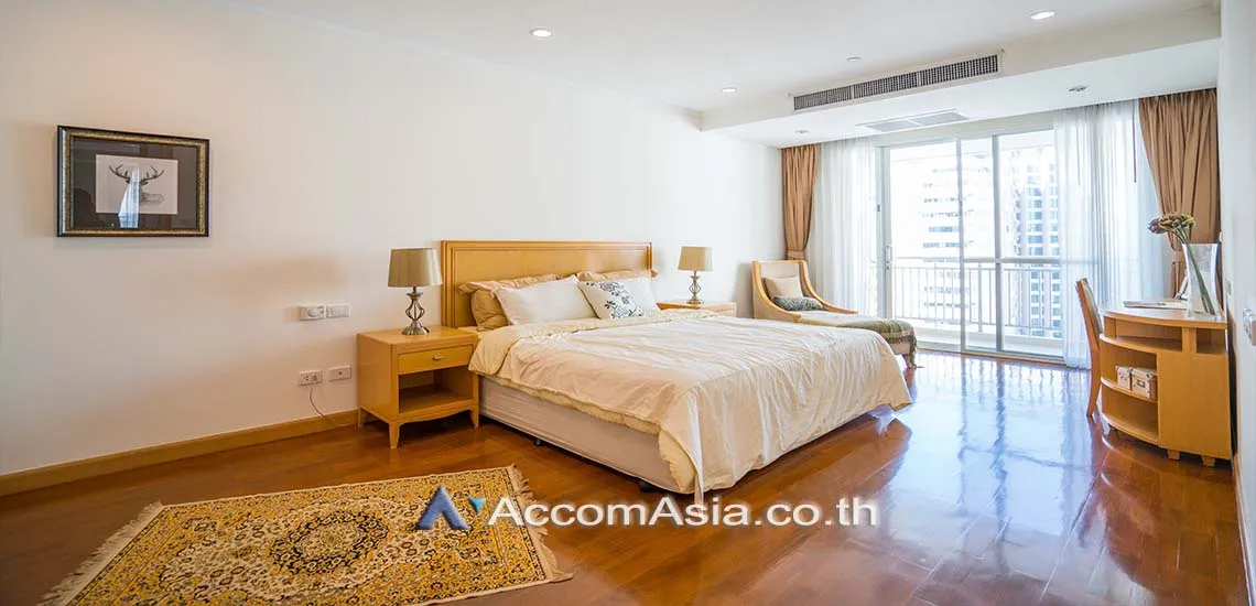 7  3 br Apartment for rent and sale in Sukhumvit ,Bangkok BTS Phrom Phong at Apartment with Top Facilities, Close to Emshere AA12702