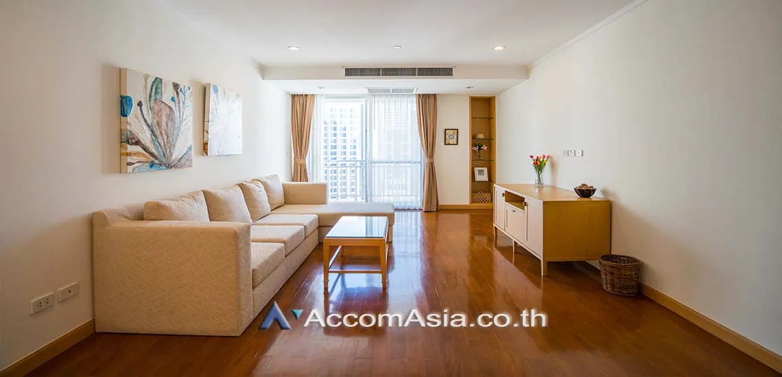 unitPet friendly |  3 Bedrooms  Apartment For Rent in Sukhumvit, Bangkok  near BTS Phrom Phong (AA12702)