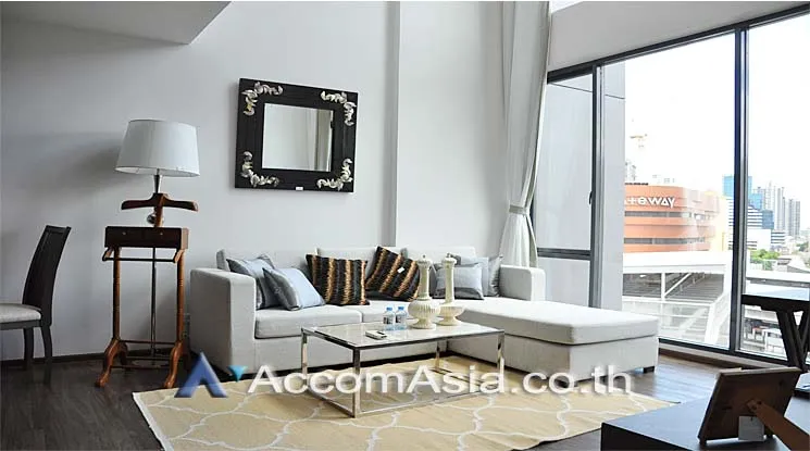 unit 1 Bedroom  Apartment For Rent in Sukhumvit, Bangkok  near BTS Ekkamai (AA12816)