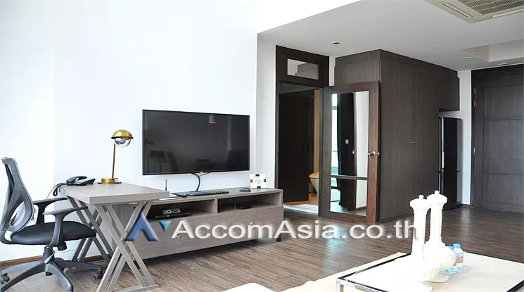 unit 1 Bedroom  Apartment For Rent in Sukhumvit, Bangkok  near BTS Ekkamai (AA12816)