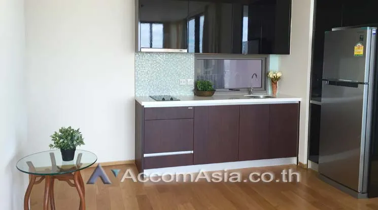 unit 2 Bedrooms  Condominium For Rent in Sathorn, Bangkok  near BRT Nararam 3 (AA12941)