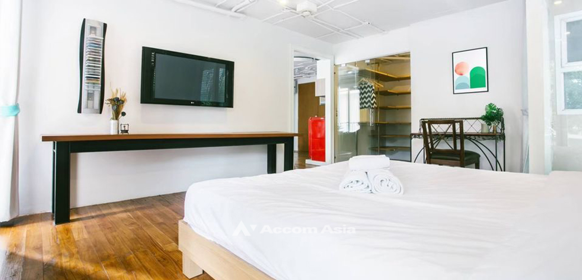 5  1 br Condominium For Sale in Phaholyothin ,Bangkok BTS Ari at The Fah Aree AA12952