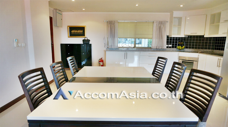 4  3 br Condominium For Sale in Sukhumvit ,Chon Buri  at Pratamnak 5 Condo AA13002