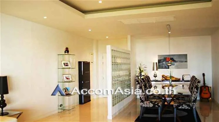unit 2 Bedrooms  Condominium For Sale in Pattaya, Chonburi  (AA13003)