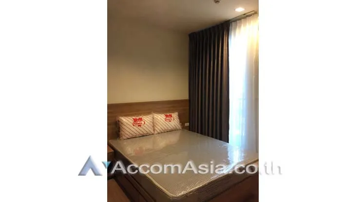 unit 1 Bedroom  Condominium For Rent in Sathorn, Bangkok  near BTS Saphan Taksin (AA13020)