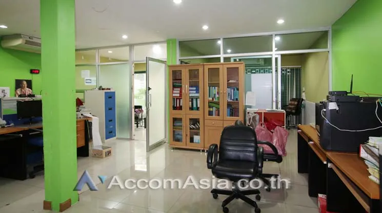 unitHome Office |  Townhouse For Sale in Silom, Bangkok  near BTS Saphan Taksin (AA13038)