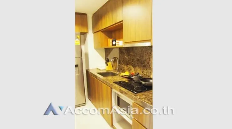 unit 2 Bedrooms  Condominium For Rent in Sukhumvit, Bangkok  near BTS Phrom Phong (AA13045)