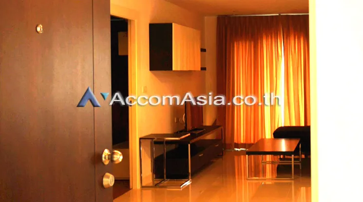 unit 1 Bedroom  Condominium For Sale in ,   (AA13100)