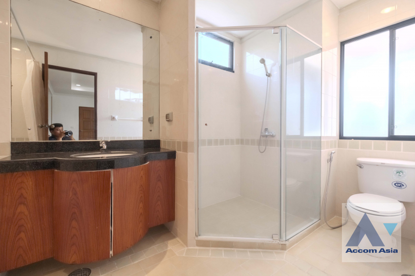 9  3 br Apartment For Rent in Sukhumvit ,Bangkok BTS Thong Lo at Urban Green Apartment AA13207