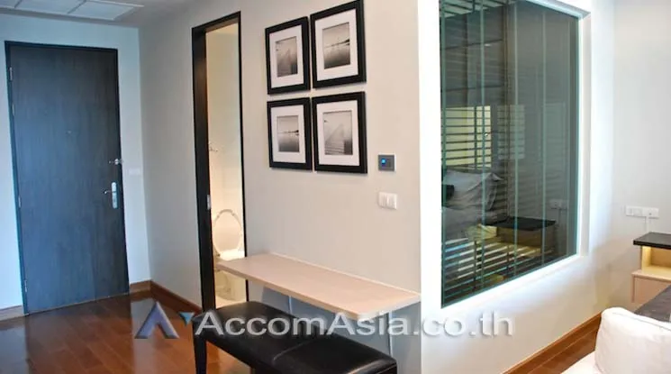 unit Studio  Condominium For Sale in Ploenchit, Bangkok  near BTS Chitlom (AA13378)