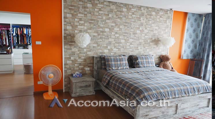 7  5 br House For Sale in Sukhumvit ,Bangkok BTS Punnawithi AA13534