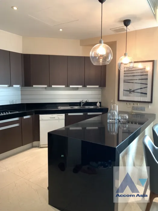 unit 2 Bedrooms  Condominium For Rent in Silom, Bangkok  near BRT Arkhan Songkhro - BTS Chong Nonsi (AA13639)