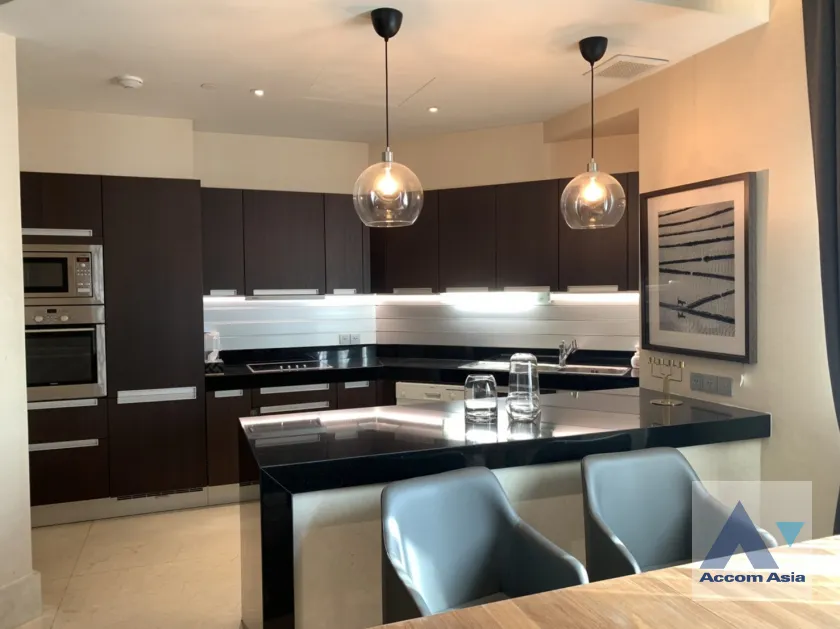 unit 2 Bedrooms  Condominium For Rent in Silom, Bangkok  near BRT Arkhan Songkhro - BTS Chong Nonsi (AA13639)